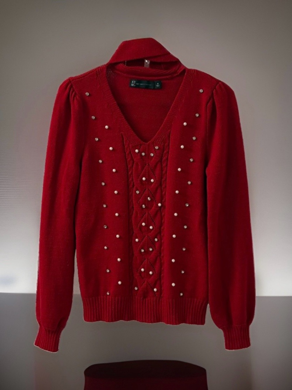 New York & Company Womens Small Red Cable Knit Pearl Rhinestone Sweater Scarf